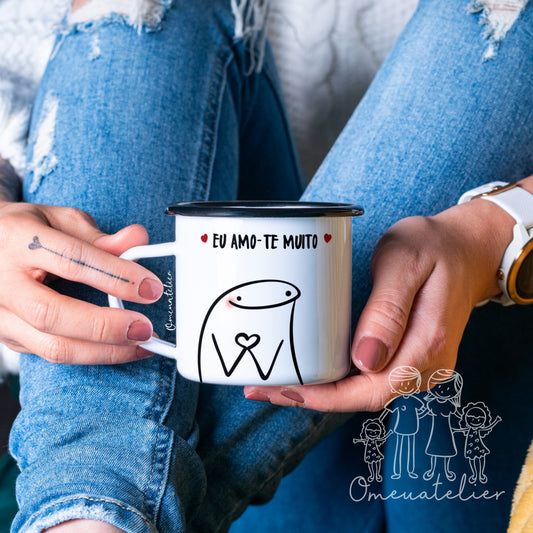 Caneca Vintage de esmalte Flork “Eu amo-te muito mas…”