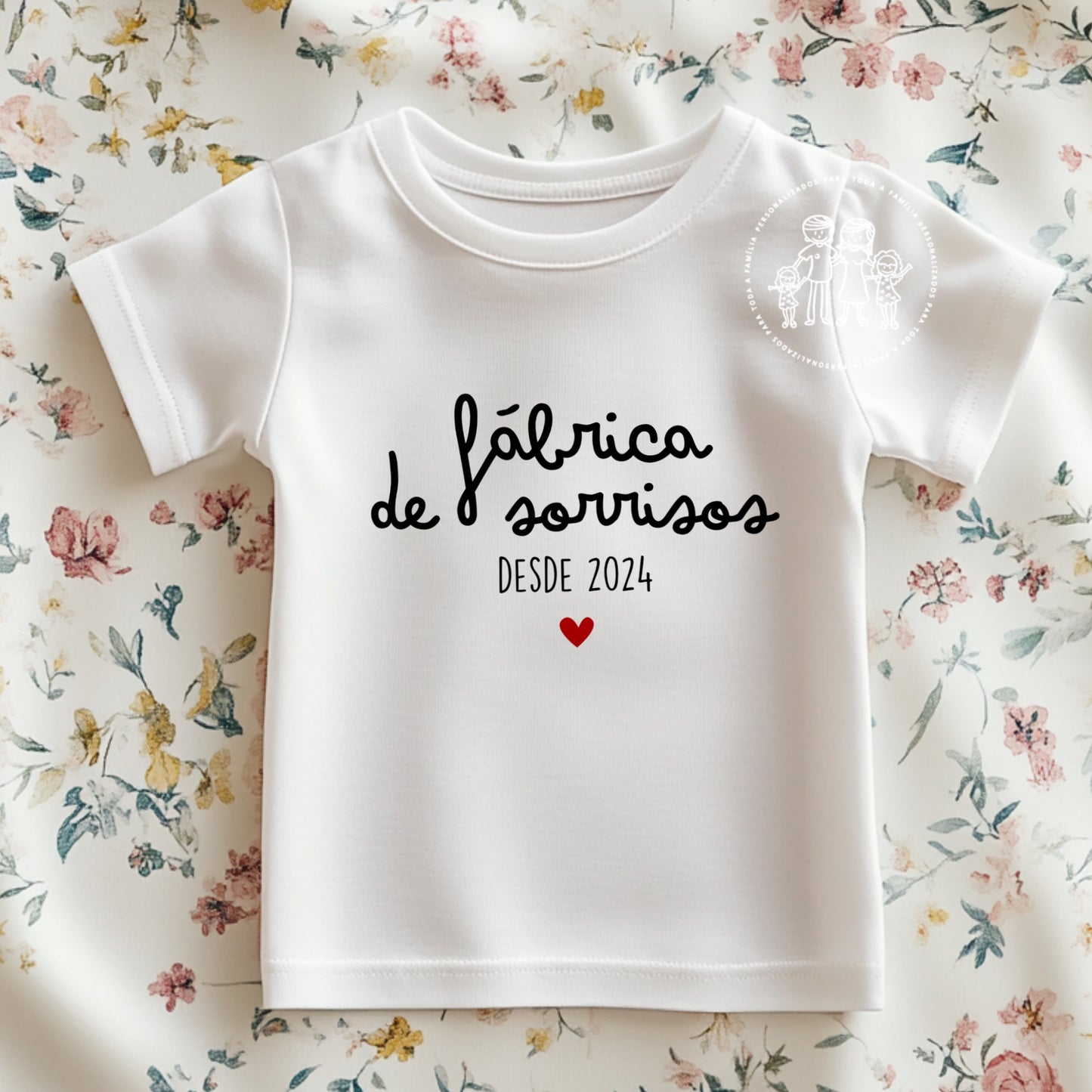 T-shirt personalizada “Fábrica de sorrisos desde…”