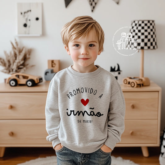 Sweatshirt personalizada “Promovido a irmão…”