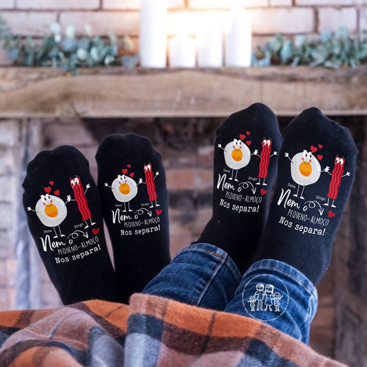 Conjunto de 2 Pares de Meias personalizadas “Nem o pequeno-almoço nos separa!”