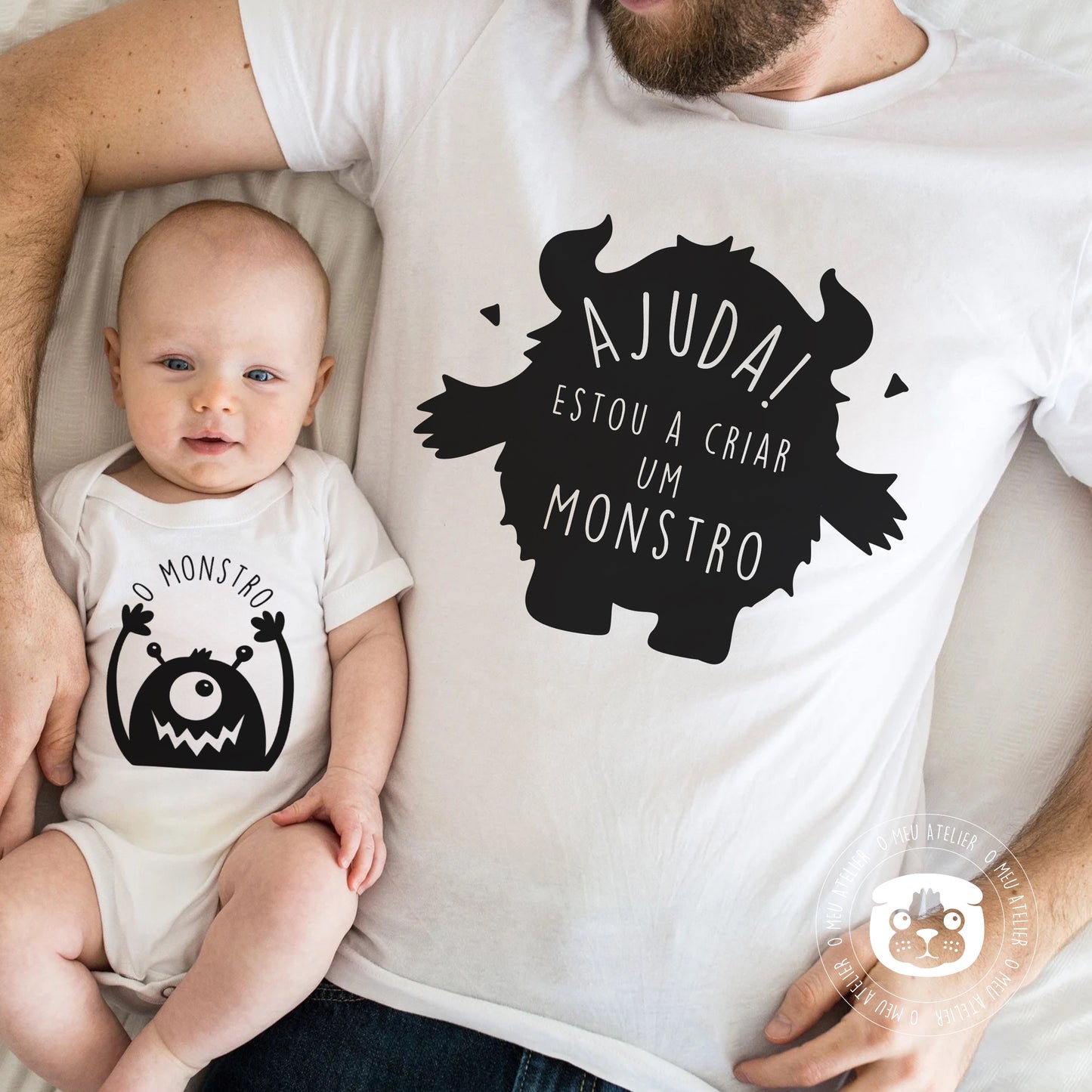 Conjunto T-shirt e Body bebé “Ajuda! Estou a criar um monstro”
