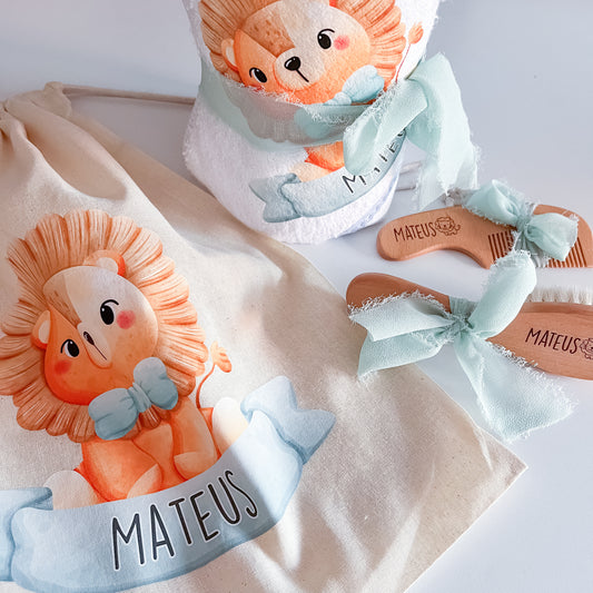 Kit Presente Personalizado Leão – Toalha, Saco, Escova e Pente com Nome