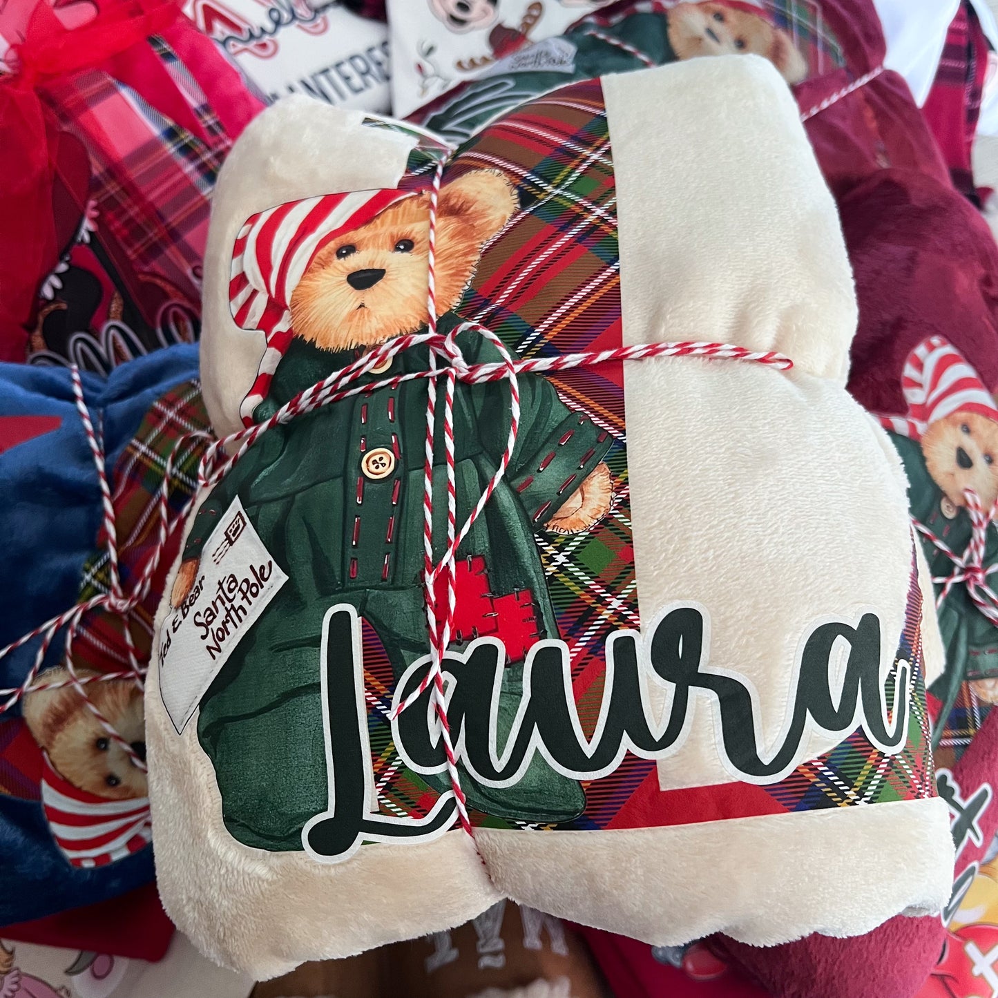 Manta Personalizada de Natal com Nome – Ursinho Fofo
