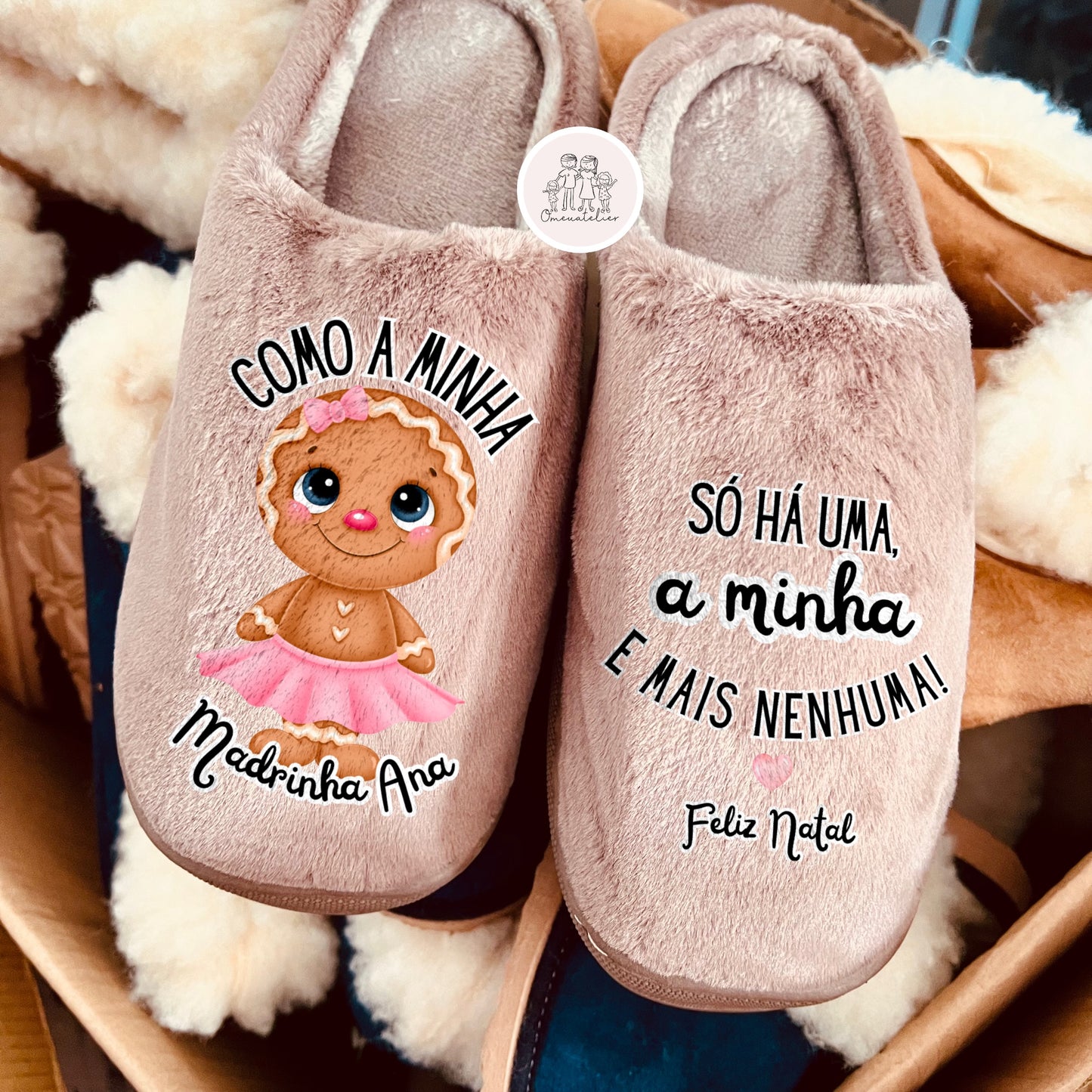 Chinelos de pêlo curto personalizados “Bolachinha Menina”