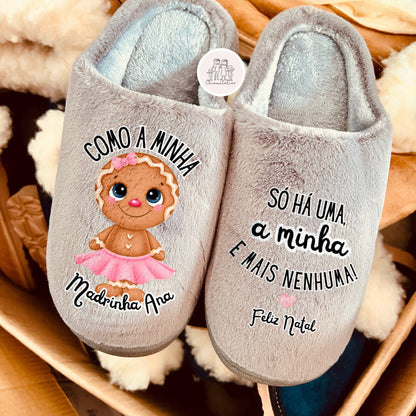 Chinelos de pêlo curto personalizados “Bolachinha Menina”