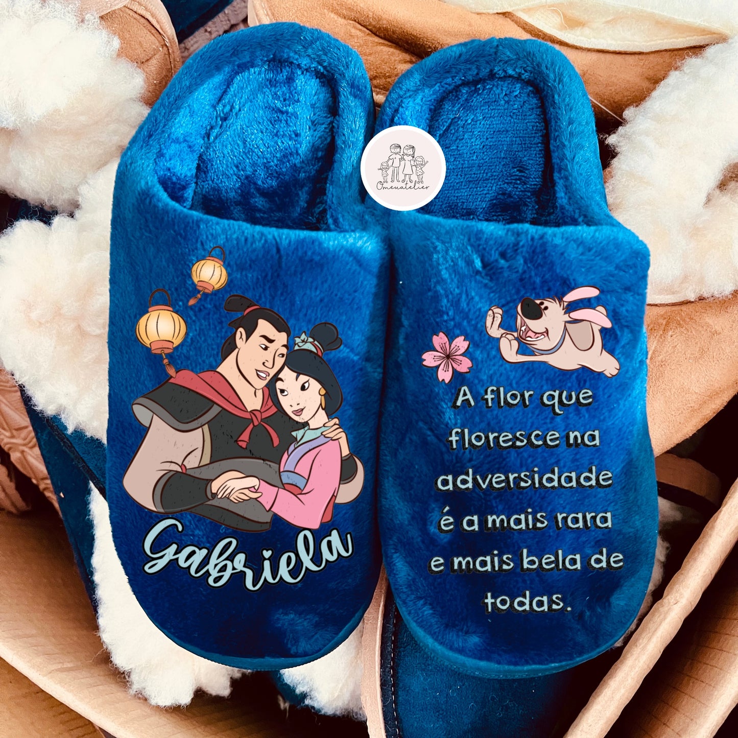 Chinelos de pêlo curto personalizados “Mulan”