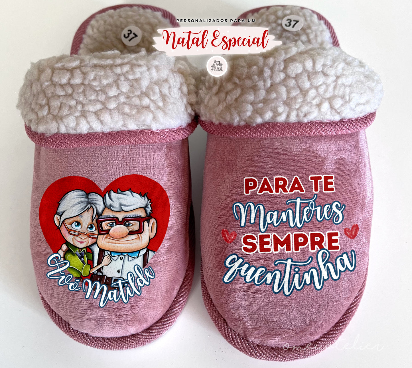 Chinelos pelo de carneiro personalizados “Ellie & Carl”