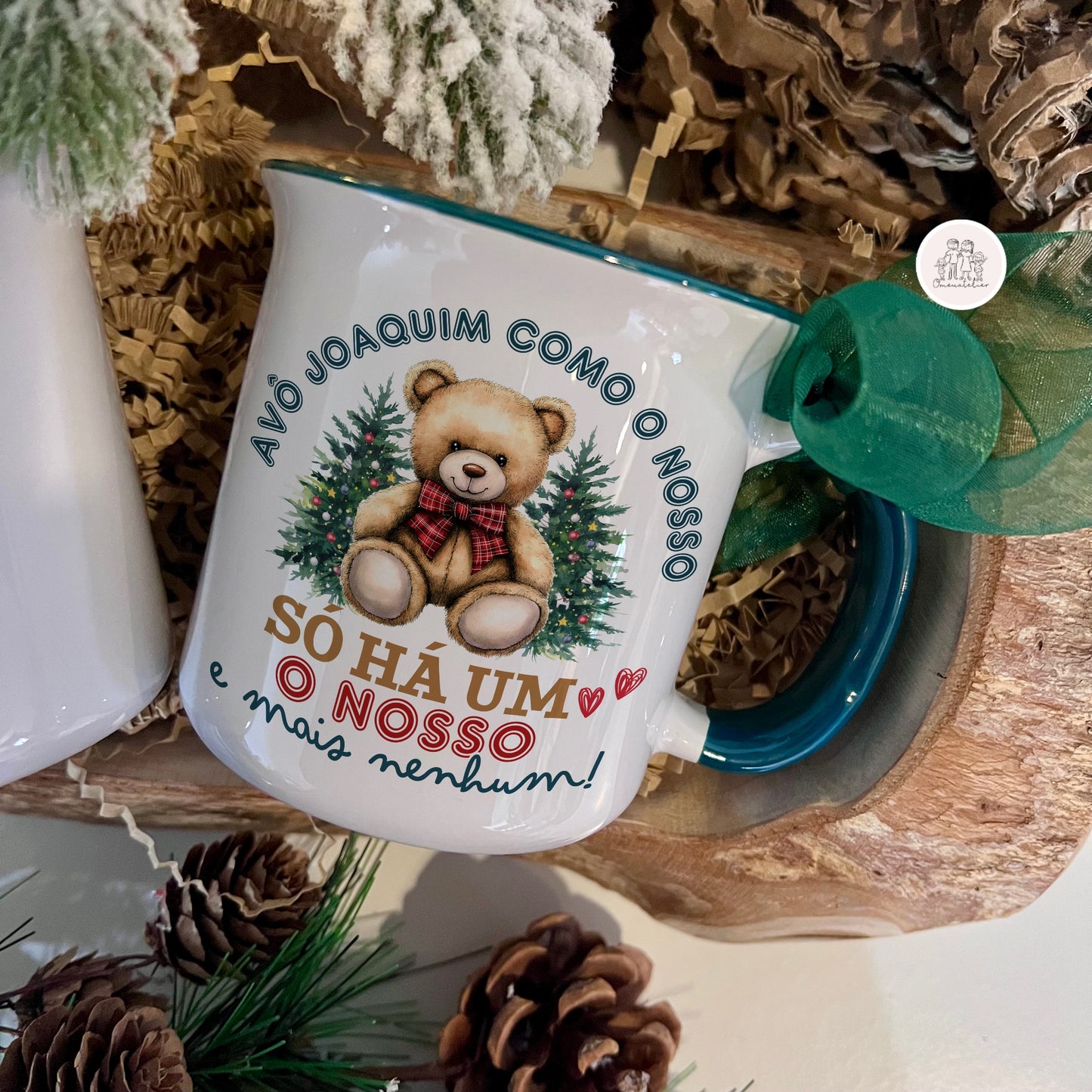 Caneca de cerâmica estilo vintage personalizada “Avó(ô) como a nossa…”