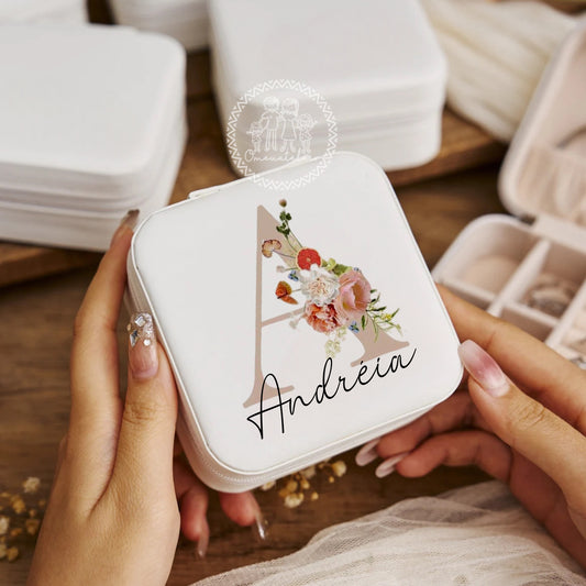 Porta-Jóias personalizado “Inicial Floral”