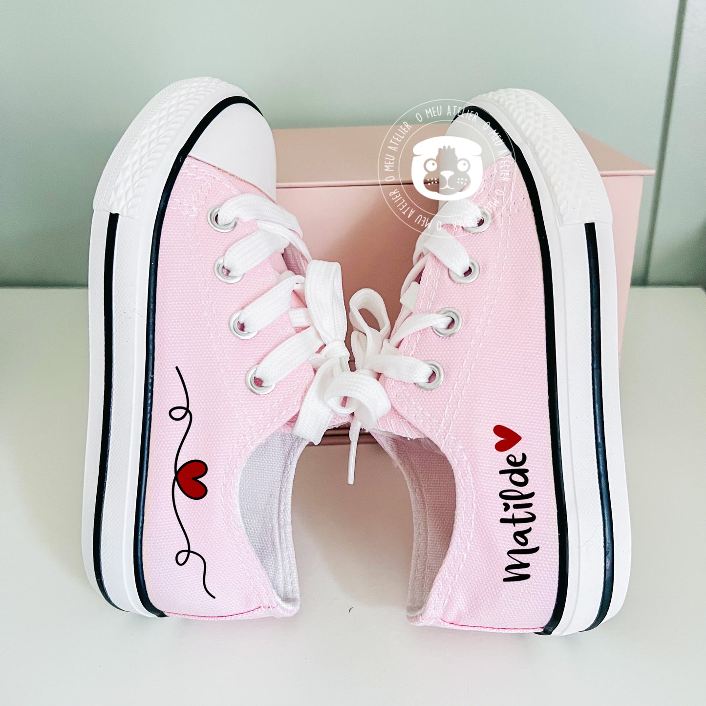 Sapatilhas Personalizadas – Estilo Clássico de Cano Baixo